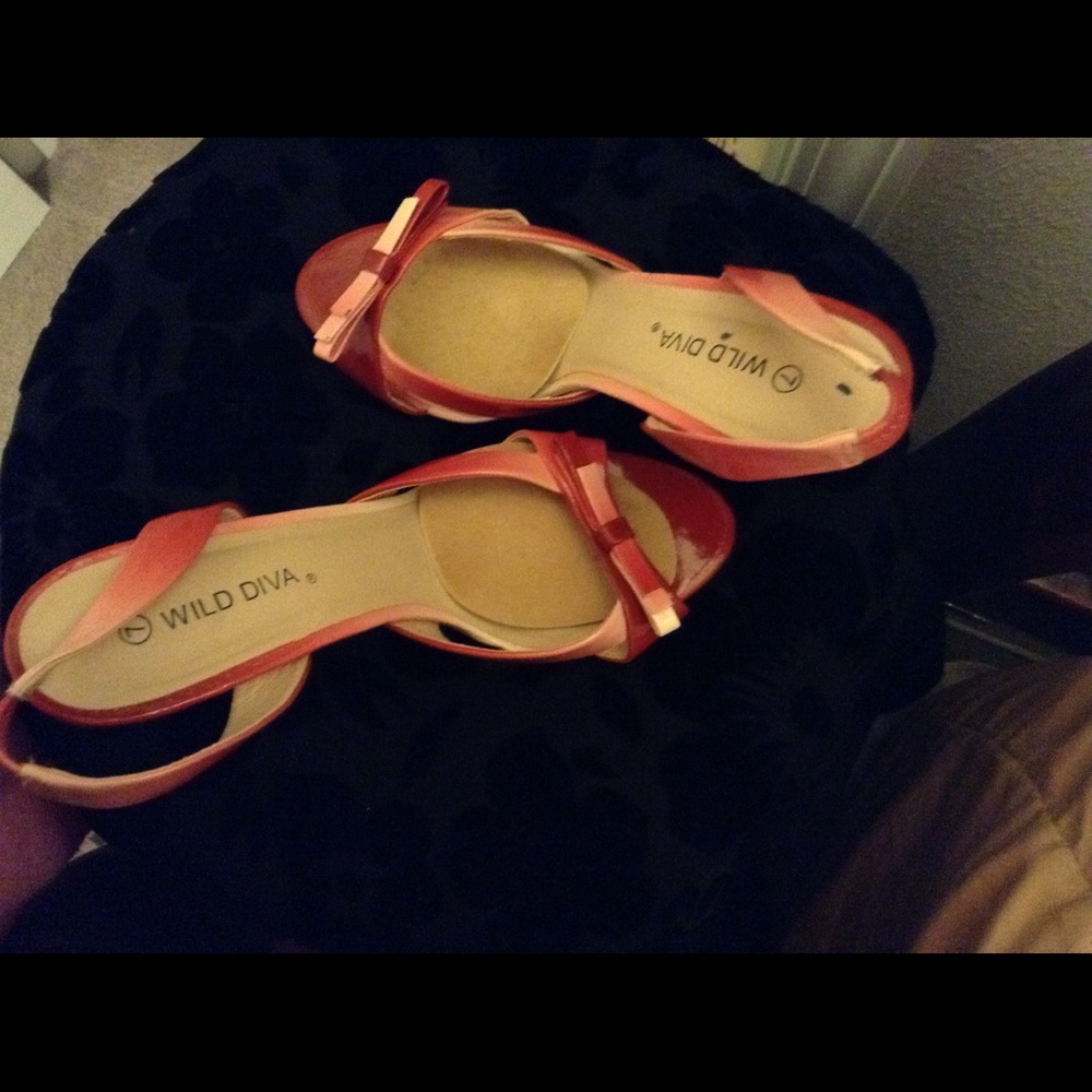 Ladies shoes